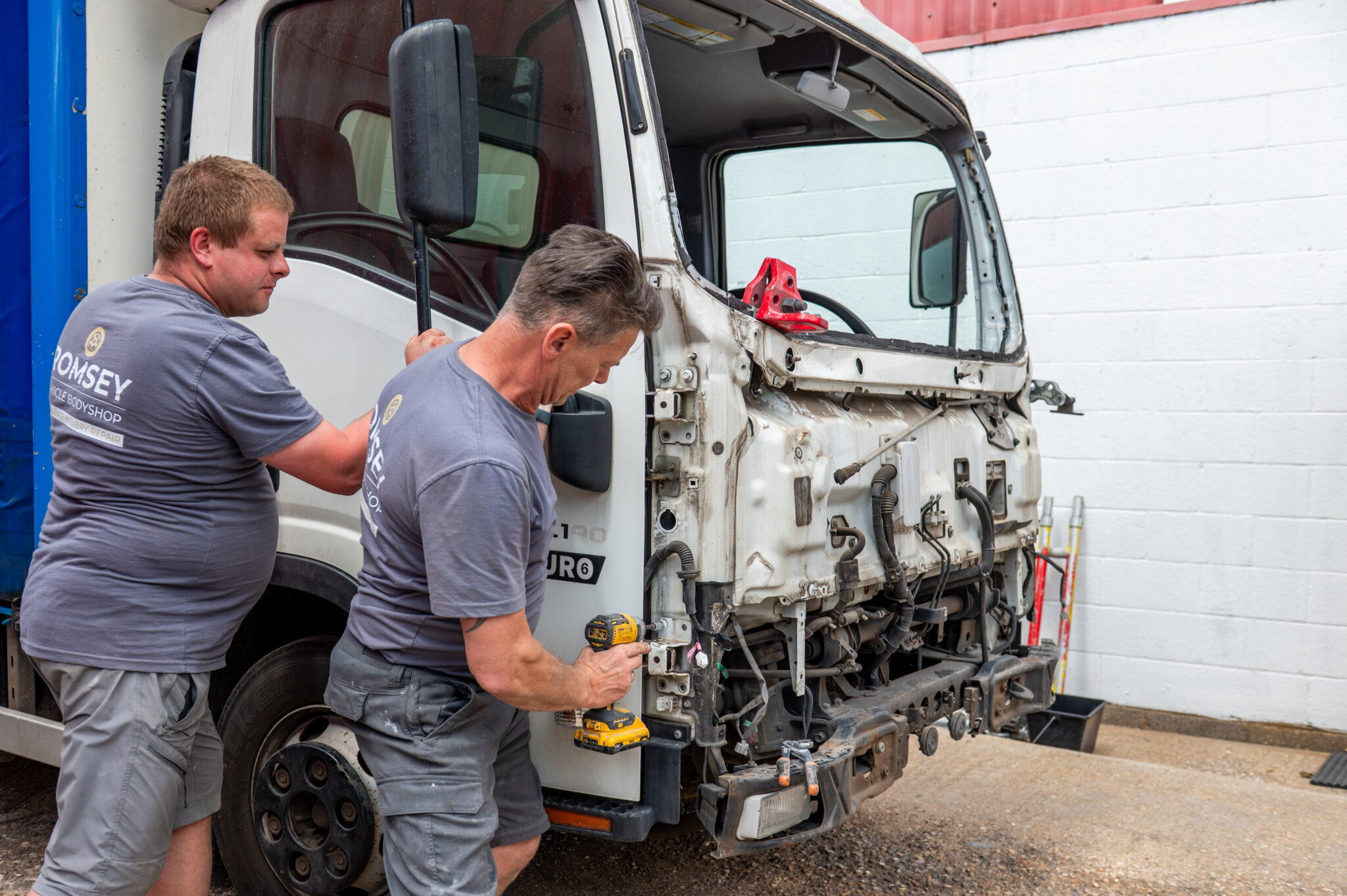 Classic Car Meet — Romsey